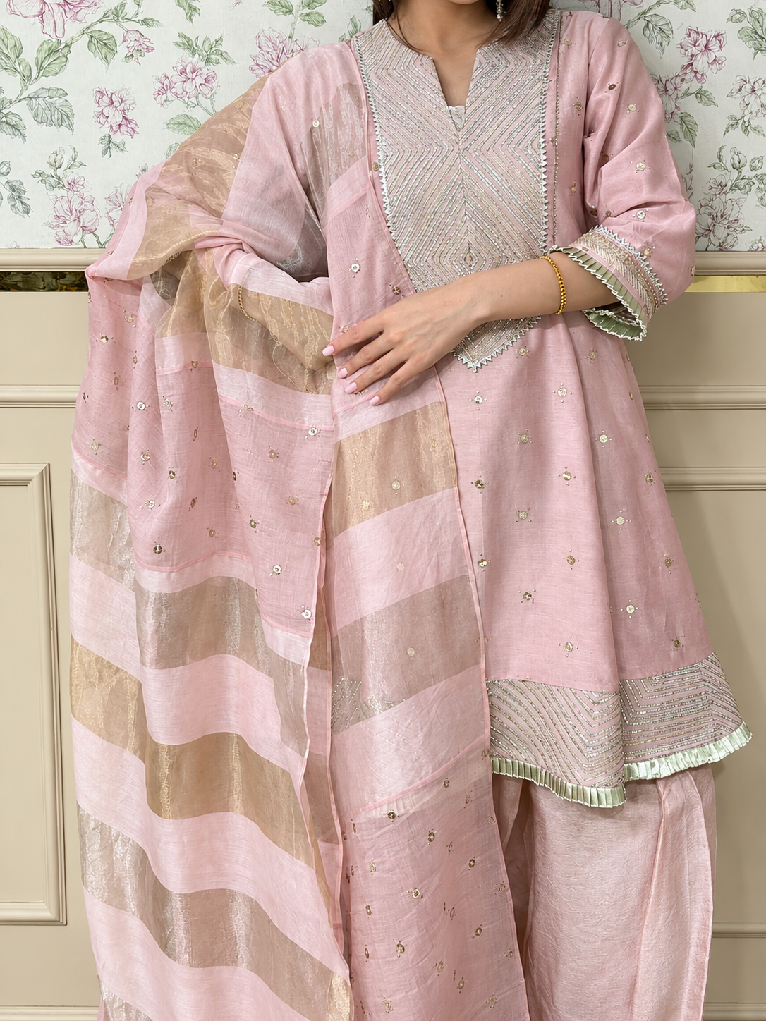 Pink Muqaish Chanderi Set
